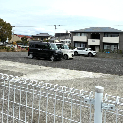 高知結婚相談所 ナナイロのブログ記事『今日から新駐車場に移転しました🌈』