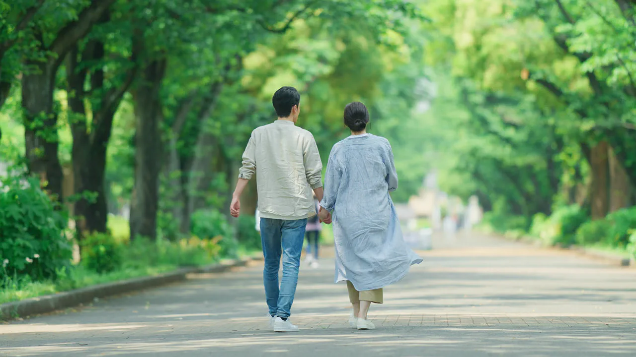 『【高知で婚活する40代へ】男女別・ご成婚までの戦略と道しるべ』ナナイロの婚活ブログサムネイル