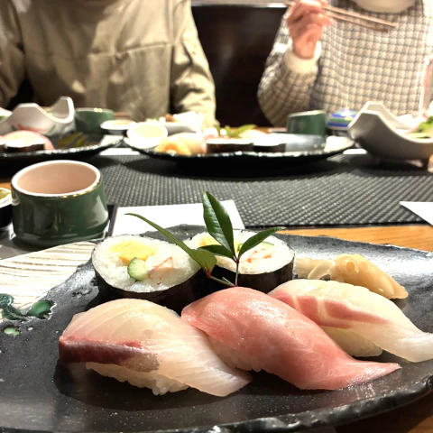 ナナイロブログ『昨晩はご成婚カップルとのお祝い会🍺🍶』